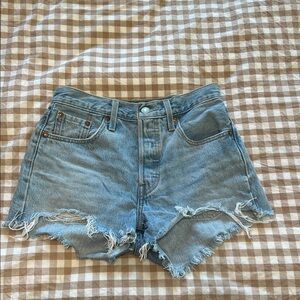 Levi’s wedgie shorts